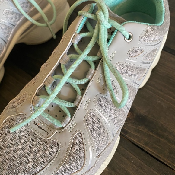 Ecco Biom Train Sneakers - Picture 2 of 9